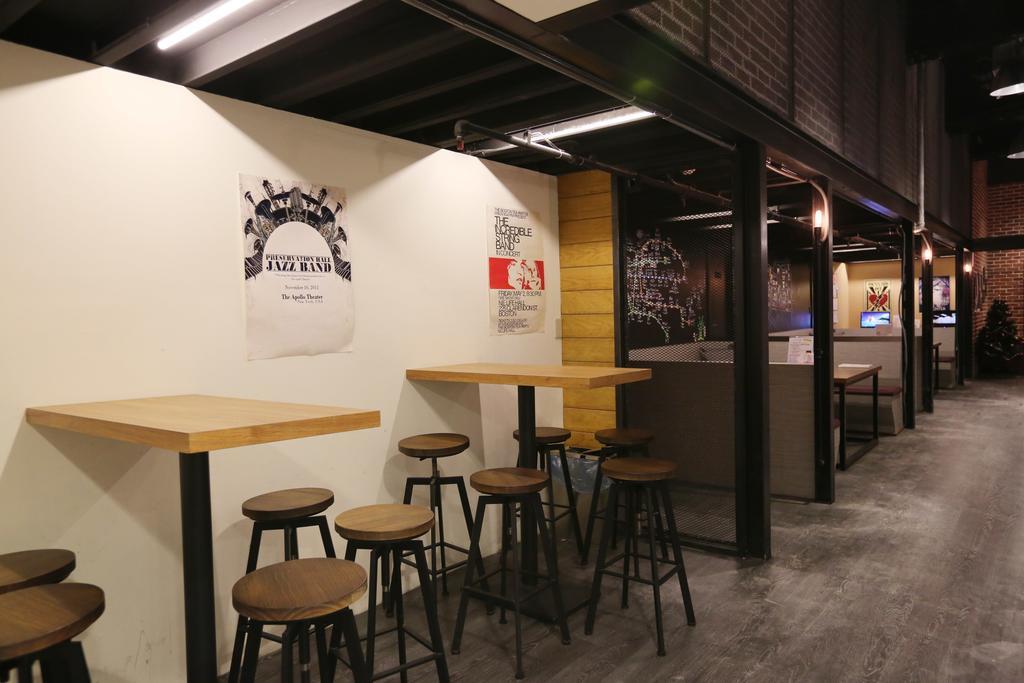 Angels Hostel Taipei Ximen Екстер'єр фото