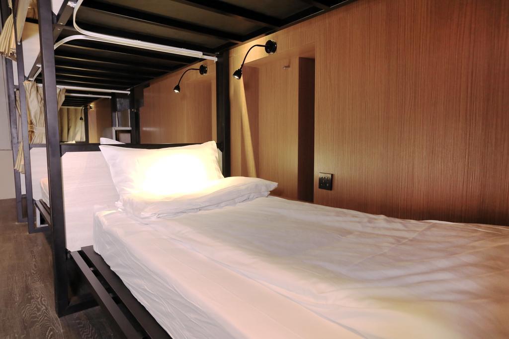Angels Hostel Taipei Ximen Екстер'єр фото