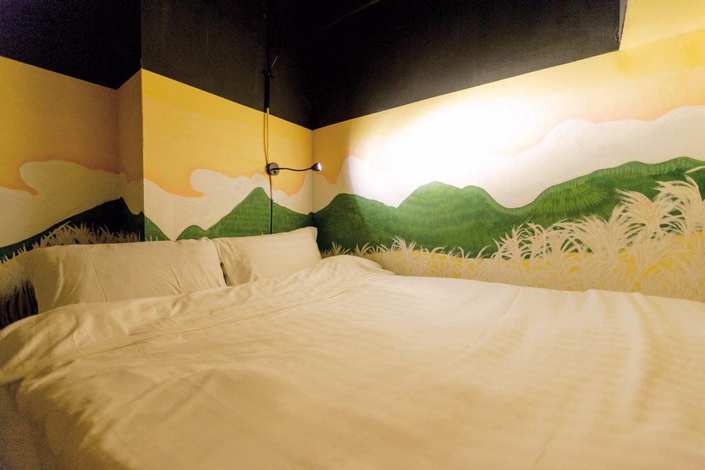 Angels Hostel Taipei Ximen Екстер'єр фото
