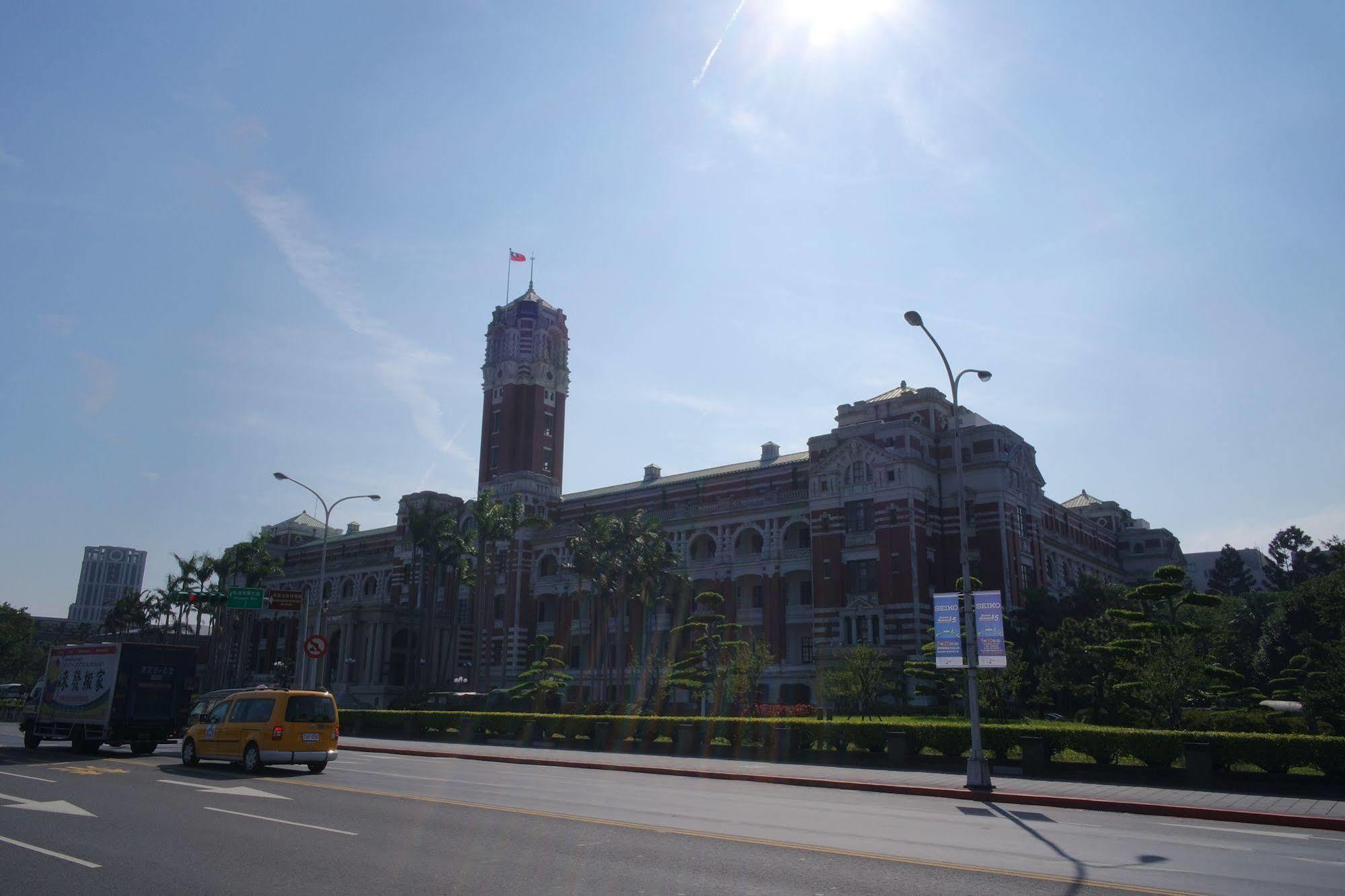 Angels Hostel Taipei Ximen Екстер'єр фото
