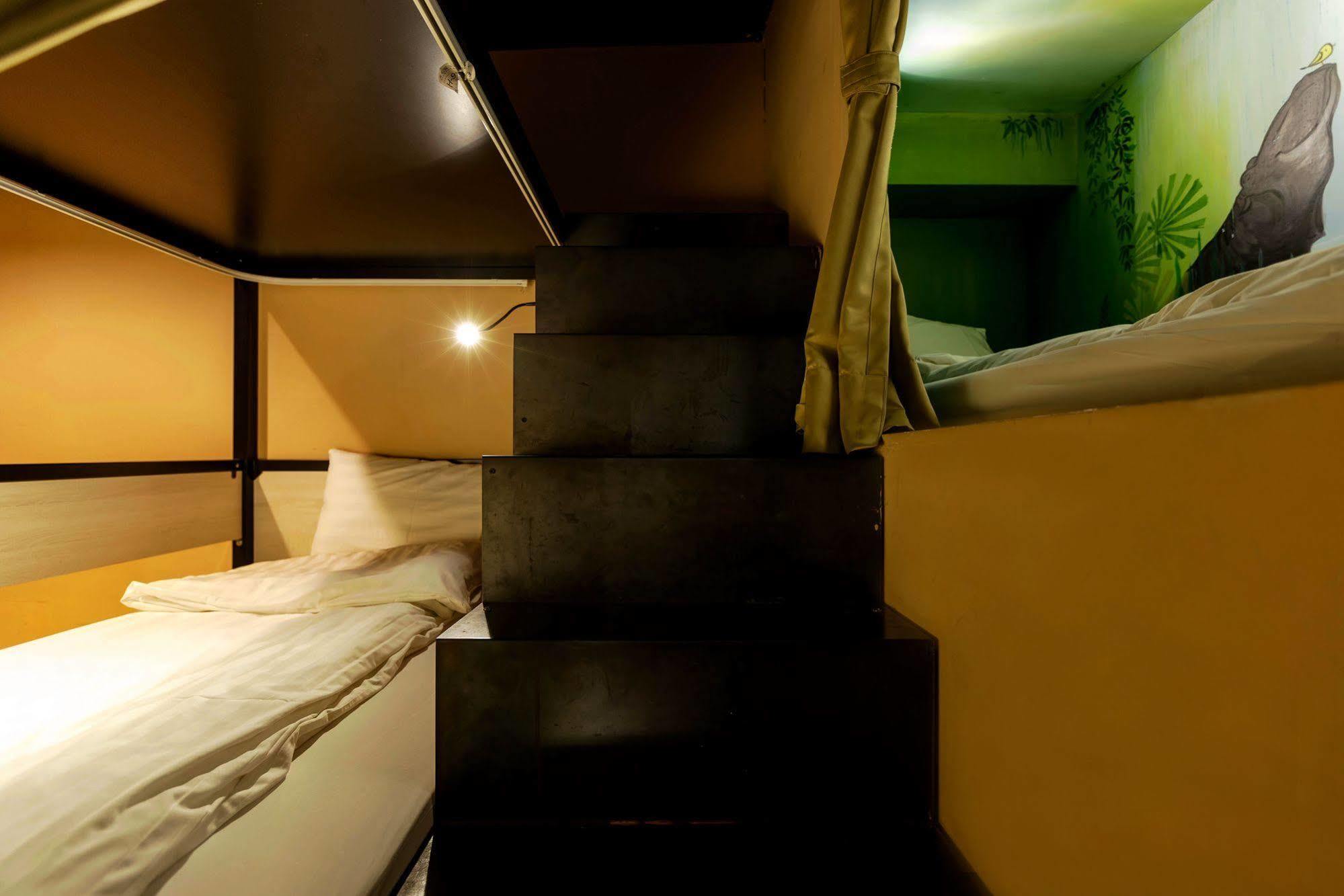 Angels Hostel Taipei Ximen Екстер'єр фото