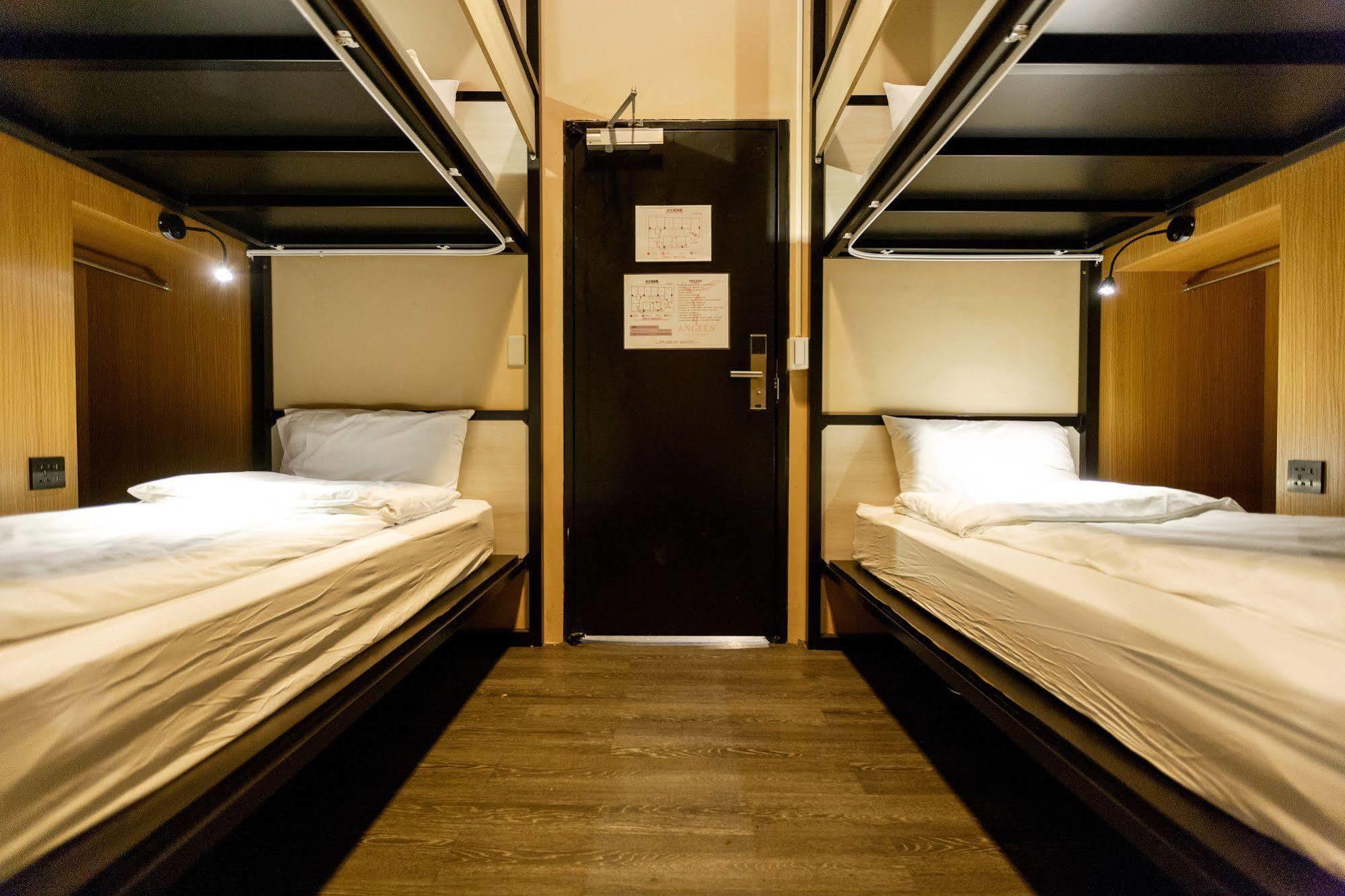 Angels Hostel Taipei Ximen Екстер'єр фото
