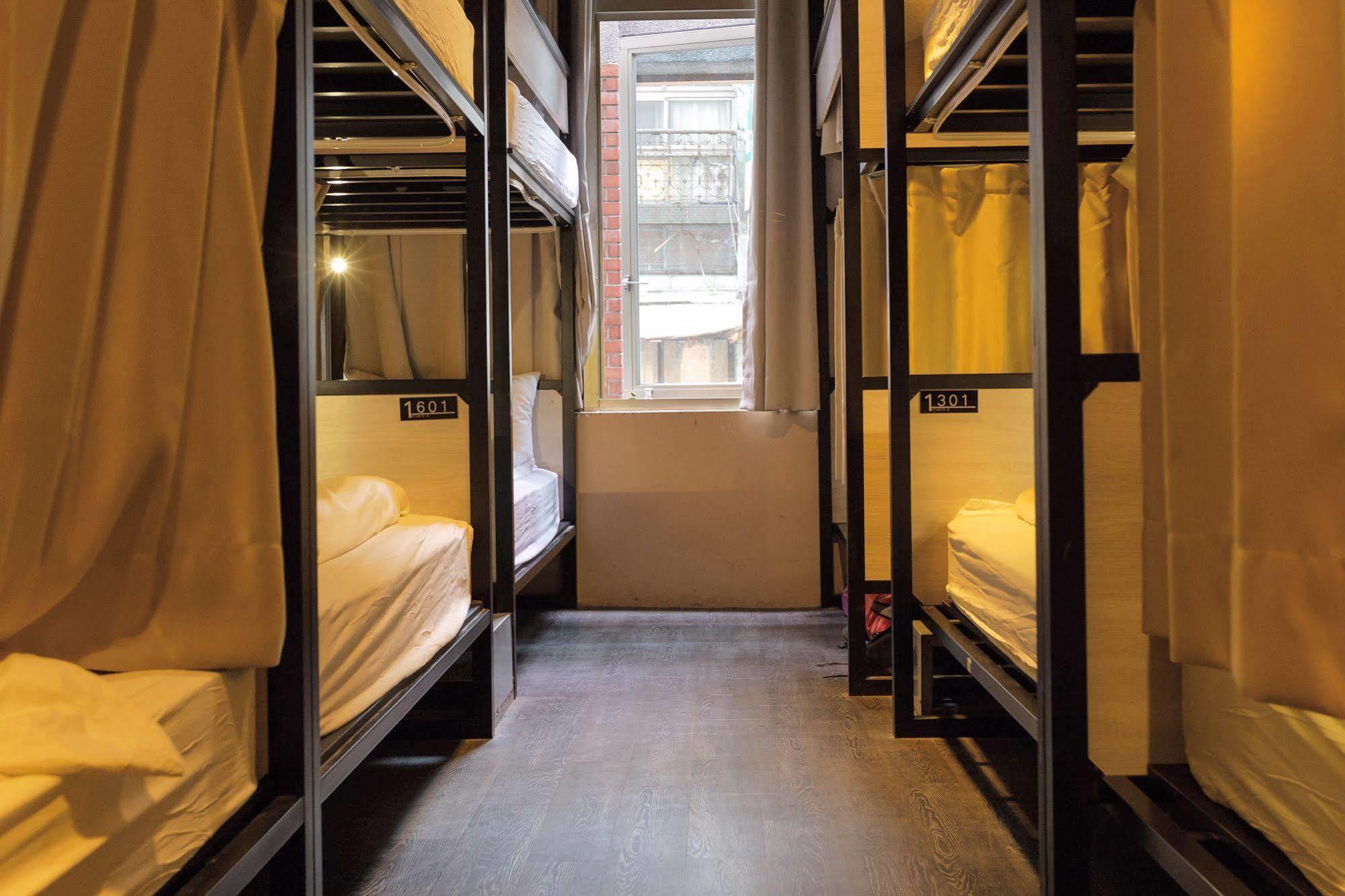 Angels Hostel Taipei Ximen Екстер'єр фото